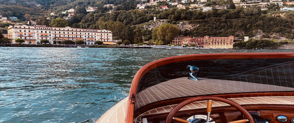 Lake tour villas